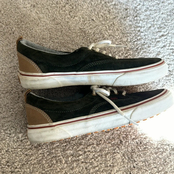 Olive green and tan suede vans scotch gaurd womens 9 lace up sneakers - Picture 6 of 9